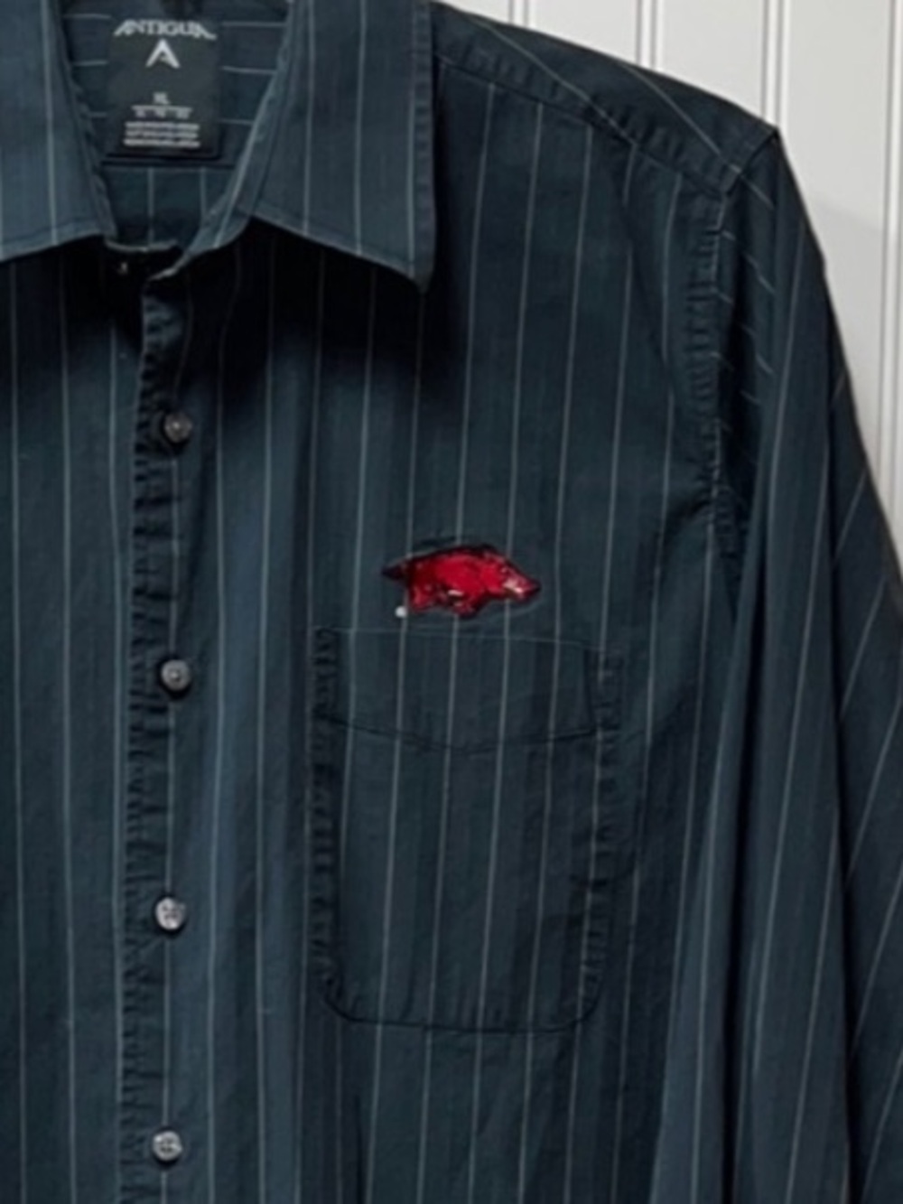 Antigua Arkansas Razorbacks Black Striped Shirt XL